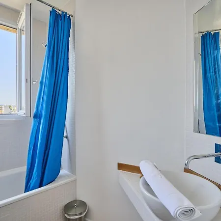Sublime 2 Bedroom Flat Quai De Seine Eiffel Tower Appartamento Parigi