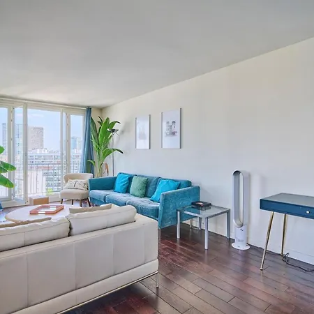 Sublime 2 Bedroom Flat Quai De Seine Eiffel Tower Parigi