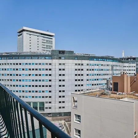 Sublime 2 Bedroom Flat Quai De Seine Eiffel Tower Appartamento